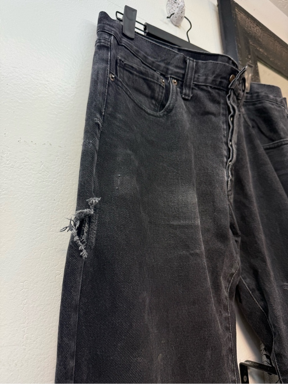 Levi's Distressed faded 501 Rocker Jeans Ripped - Picture 4 of 11